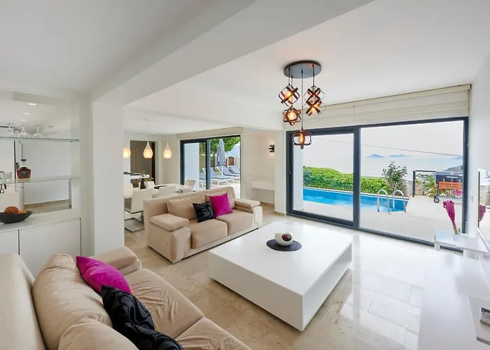 Luxus Skyla Mit 5 Schlafzimmern & Meer-blick וילה