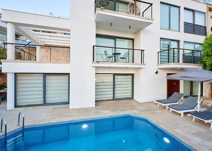 Luxus Skyla Mit 5 Schlafzimmern & Meer-blick Villa Kaş