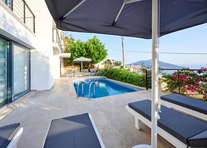 Luxus Skyla Mit 5 Schlafzimmern & Meer-blick