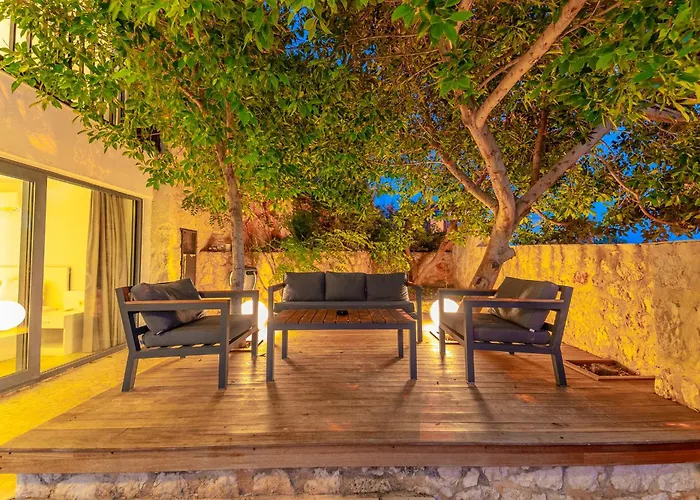 Villa Luxus Skyla Mit 5 Schlafzimmern & Meer-blick Kaş