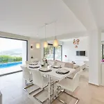빌라 Luxus Skyla Mit 5 Schlafzimmern & Meer-blick
