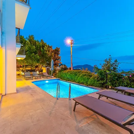 빌라 Luxus Skyla Mit 5 Schlafzimmern & Meer-blick